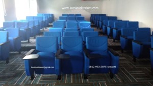 Kursi-Auditorium-Blibli1