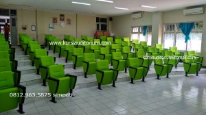 Kursi Auditorium di Fakultas Kedokteran Universitas Jendral Soedirman (UNSOED) - Purwokerto