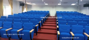 Kursi Auditorium di UGJ Cirebon