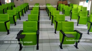 Kursi Auditorium di Fakultas Kedokteran Universitas Jendral Soedirman (UNSOED) - Purwokerto